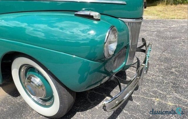 1941' Ford Super Deluxe photo #6