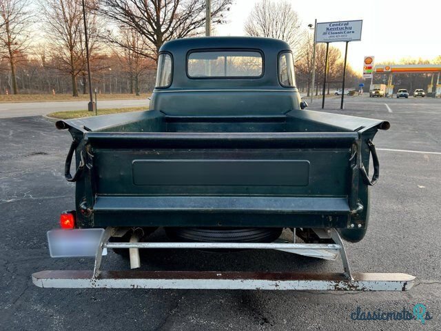 1953' Chevrolet 3100 photo #4