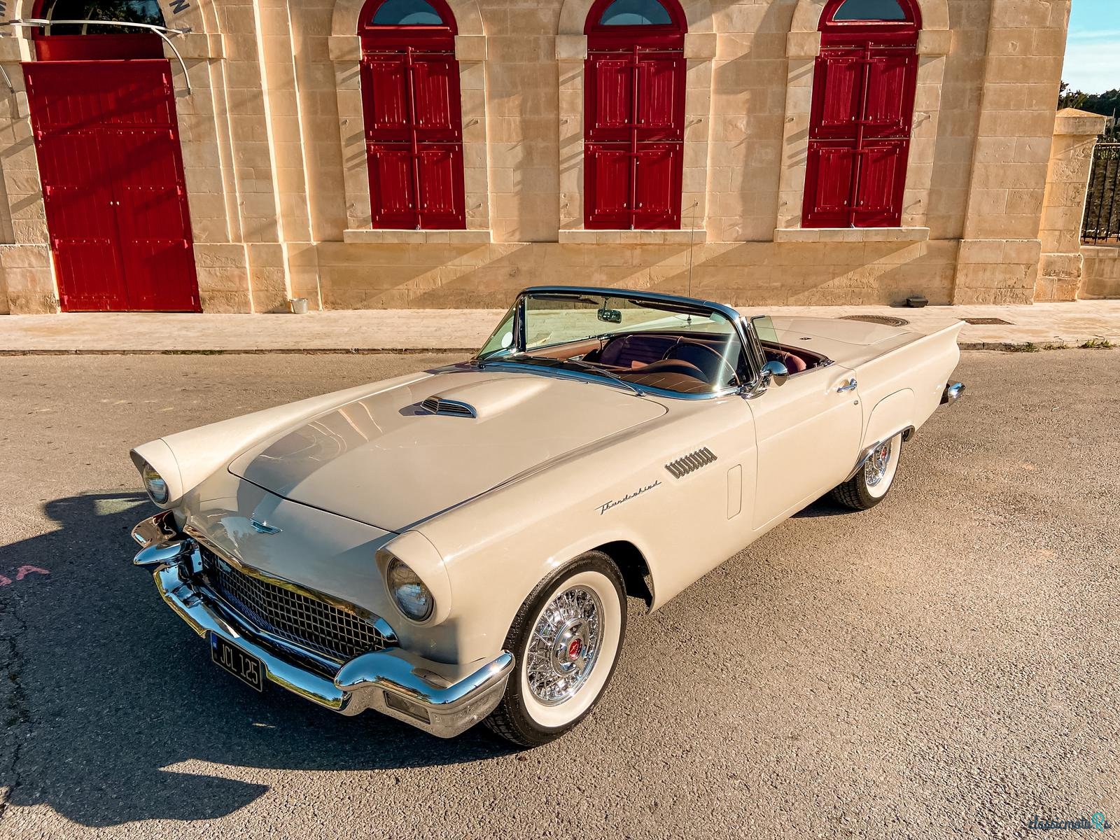 1957' Ford Thunderbird photo #1