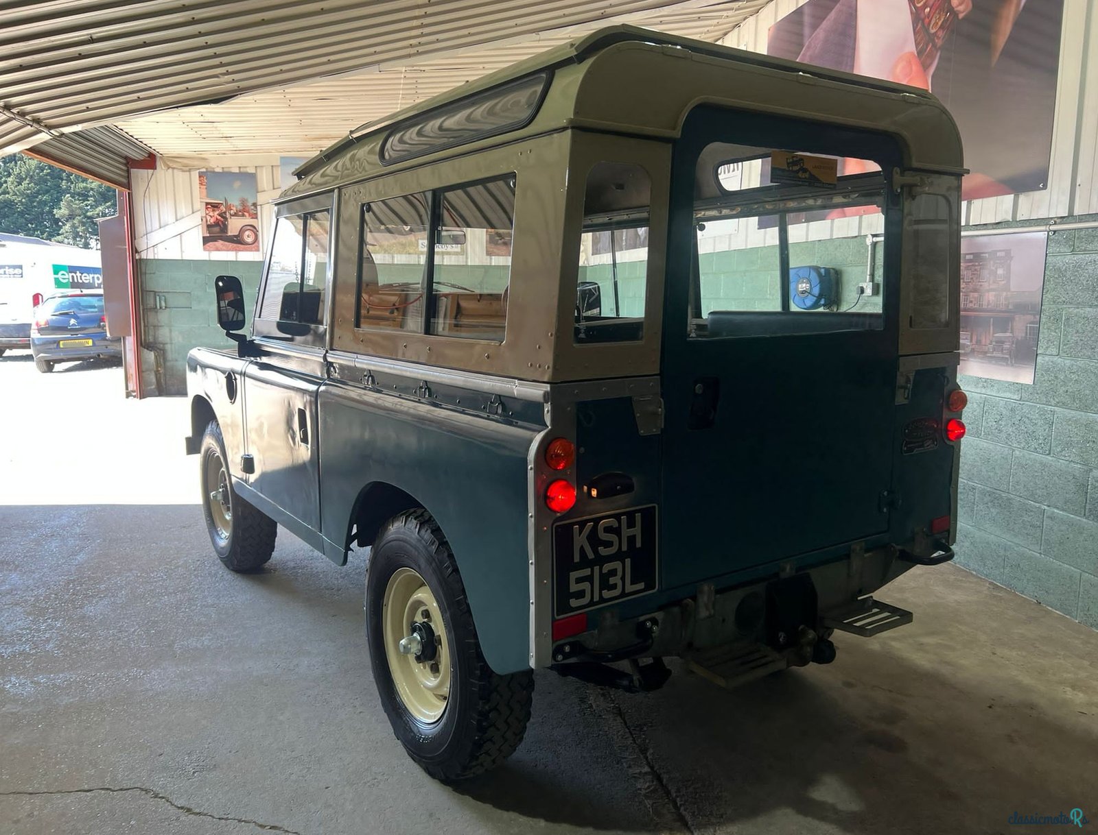 1972' Land Rover Series 3 photo #4