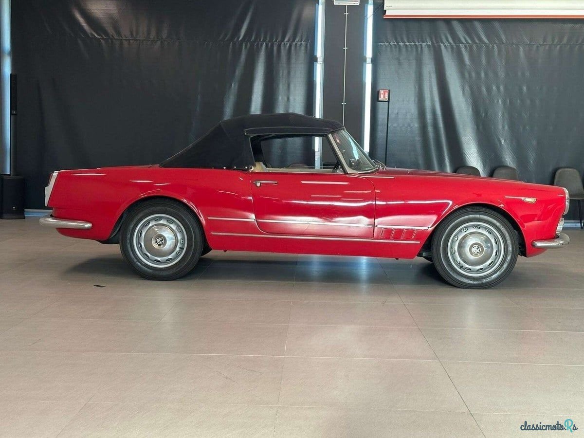 1961' Alfa Romeo 2000 photo #3