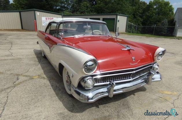1955' Ford Fairlane photo #1