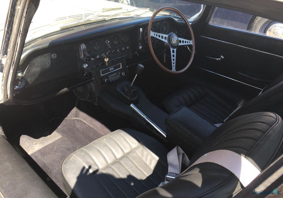 1966' Jaguar E-Type photo #2