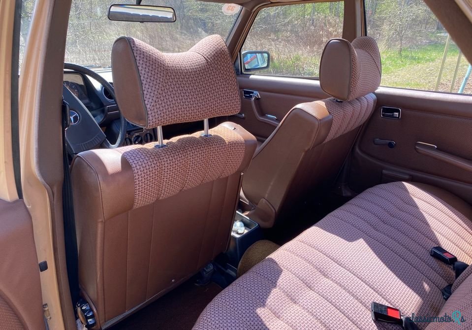 1978' Mercedes-Benz W123 photo #5