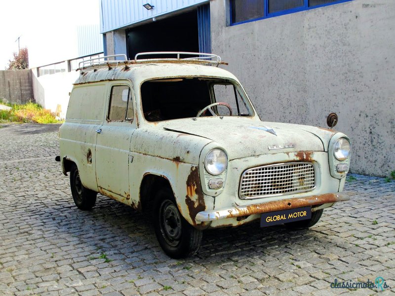 1958' Ford Thames Van photo #4