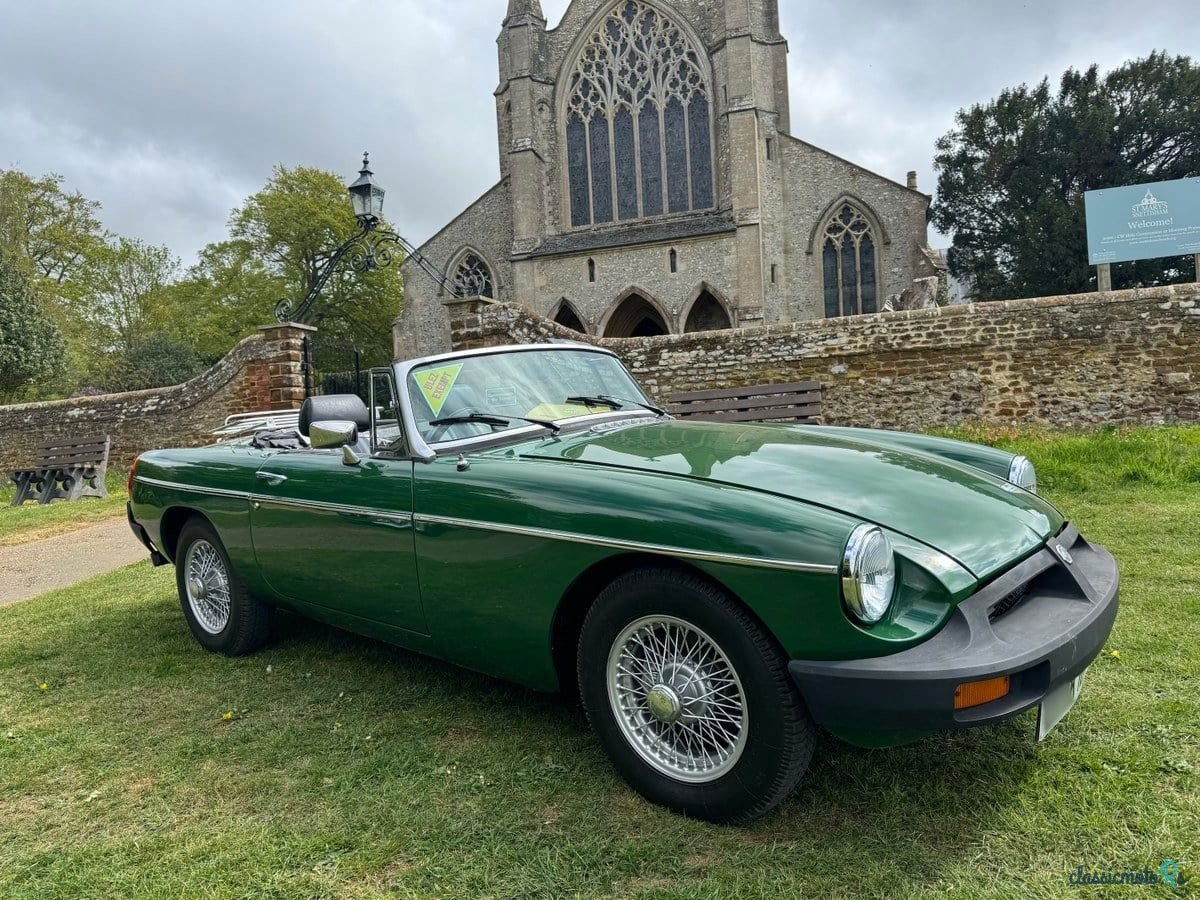 1980' MG MGB photo #2