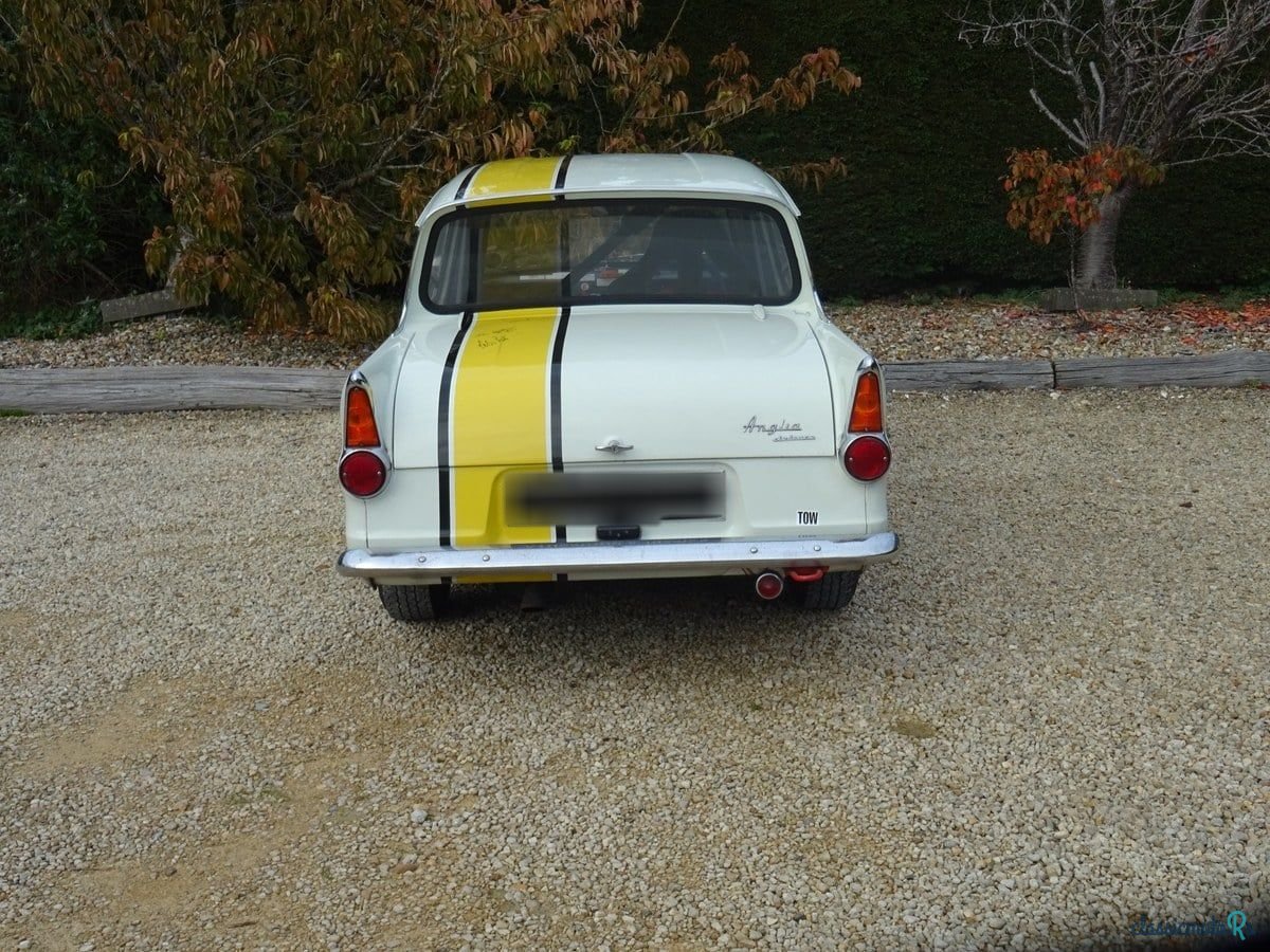 1964' Ford Anglia photo #6