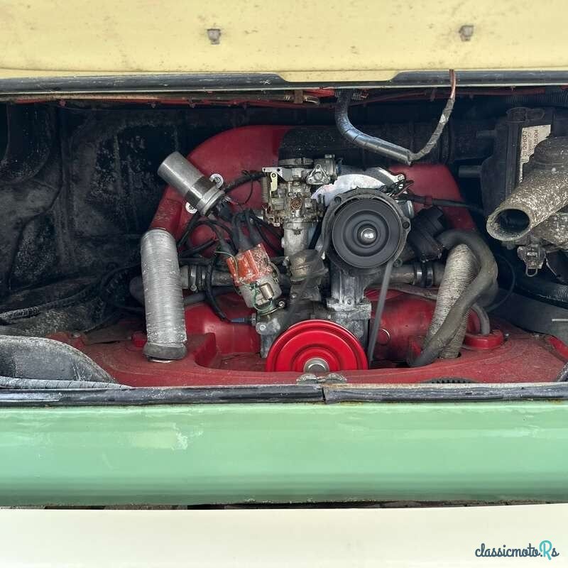 1977' Volkswagen Type 2 photo #3