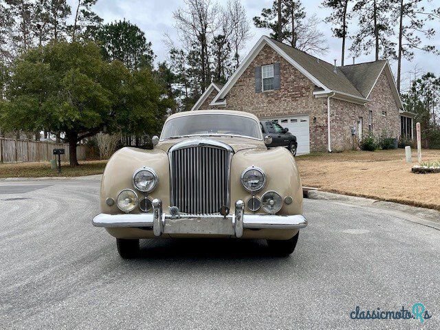 1952' Bentley R-Type photo #5