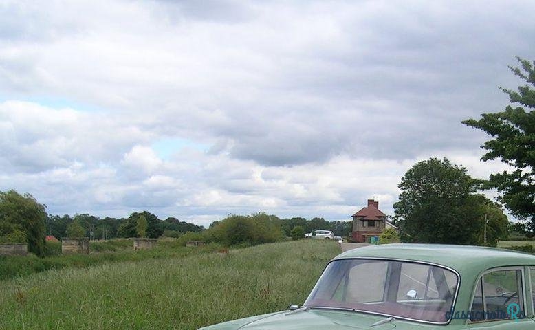 1963' Standard Ensign Deluxe photo #3