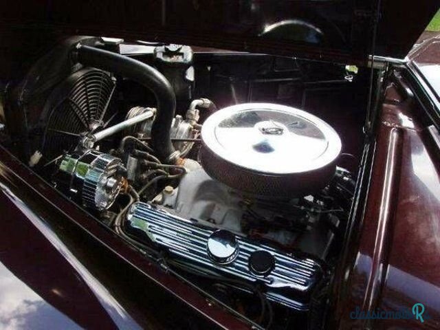 1940' Buick photo #3