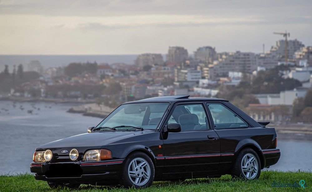 1989' Ford Escort Xr3I photo #6