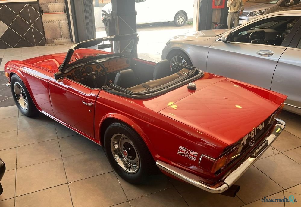 1971' Triumph TR6 photo #4