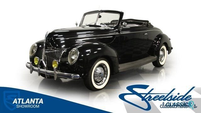 1939' Ford Deluxe photo #1