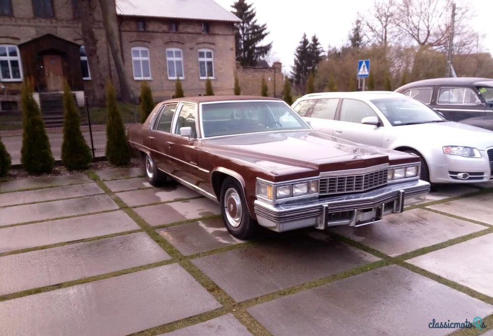 1977' Cadillac Fleetwood photo #4