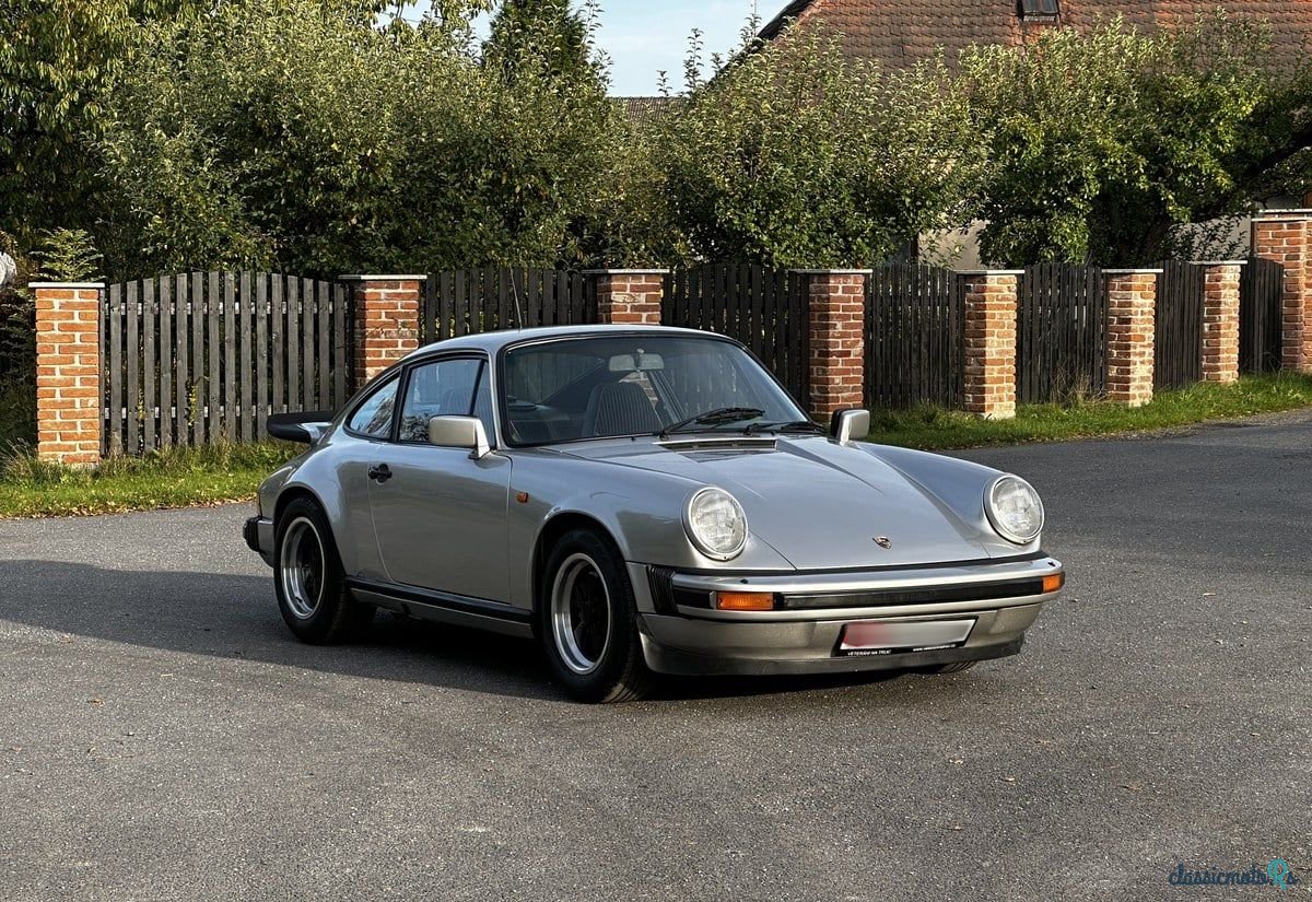 1977' Porsche 911 photo #1