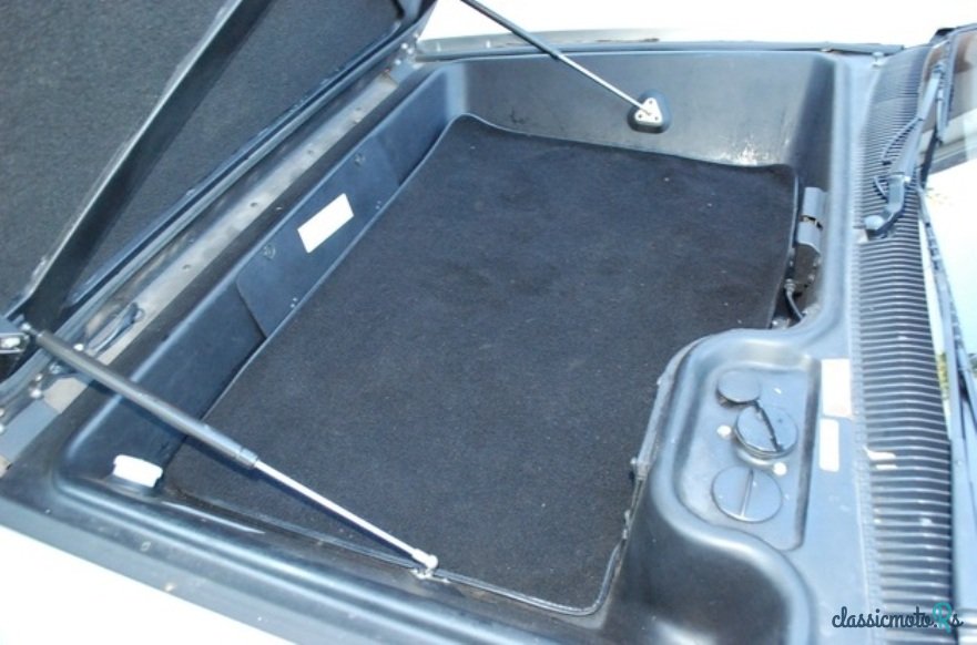 1981' DeLorean DMC-12 photo #5