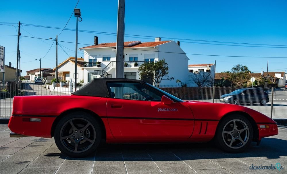 1988' Chevrolet Corvette photo #2