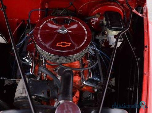 1941' Chevrolet Sedan photo #3