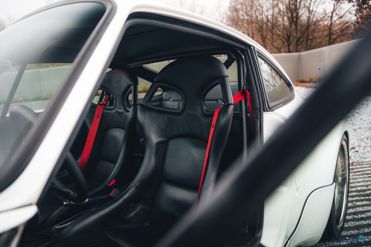 1990' Porsche 911 photo #2