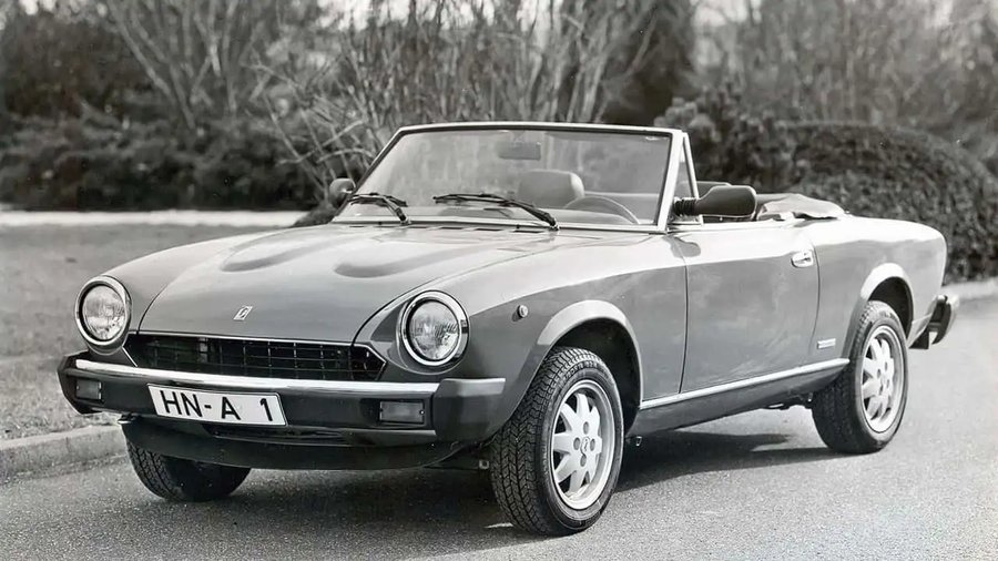1982 Fiat 124 Sport Spider