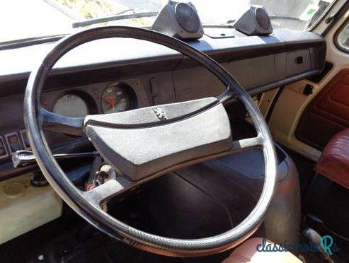 1984' Peugeot J9 photo #3