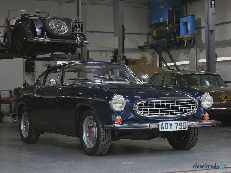 1966' Volvo P 1800 photo #2