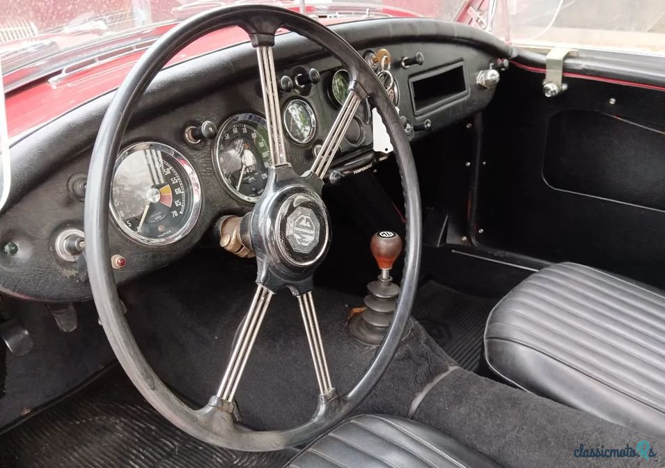 1960' MG MGA photo #4
