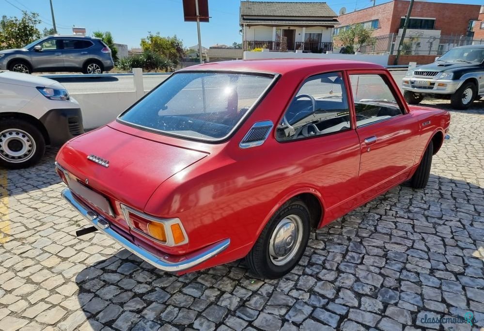 1975' Toyota Corolla photo #5