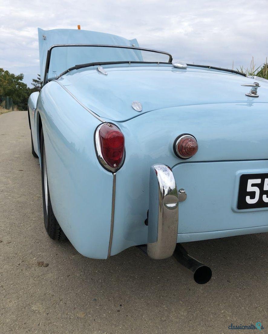 1957' Triumph TR3 photo #2