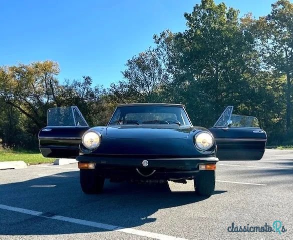 1976' Alfa Romeo Spider 2.0 photo #3