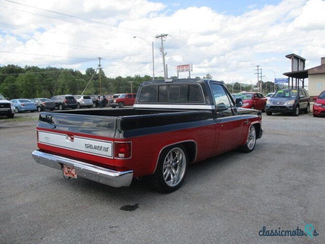 1986' Chevrolet C/K Truck photo #5