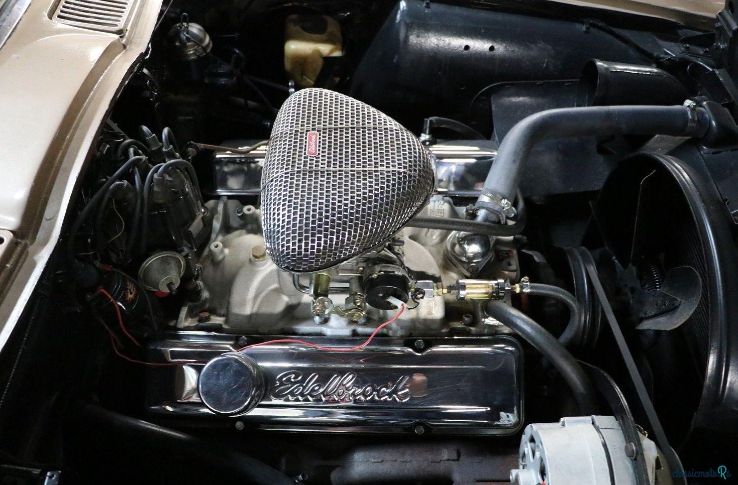 1963' Chevrolet Corvette photo #2