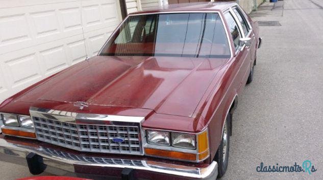 1987' Ford Crown Victoria photo #4