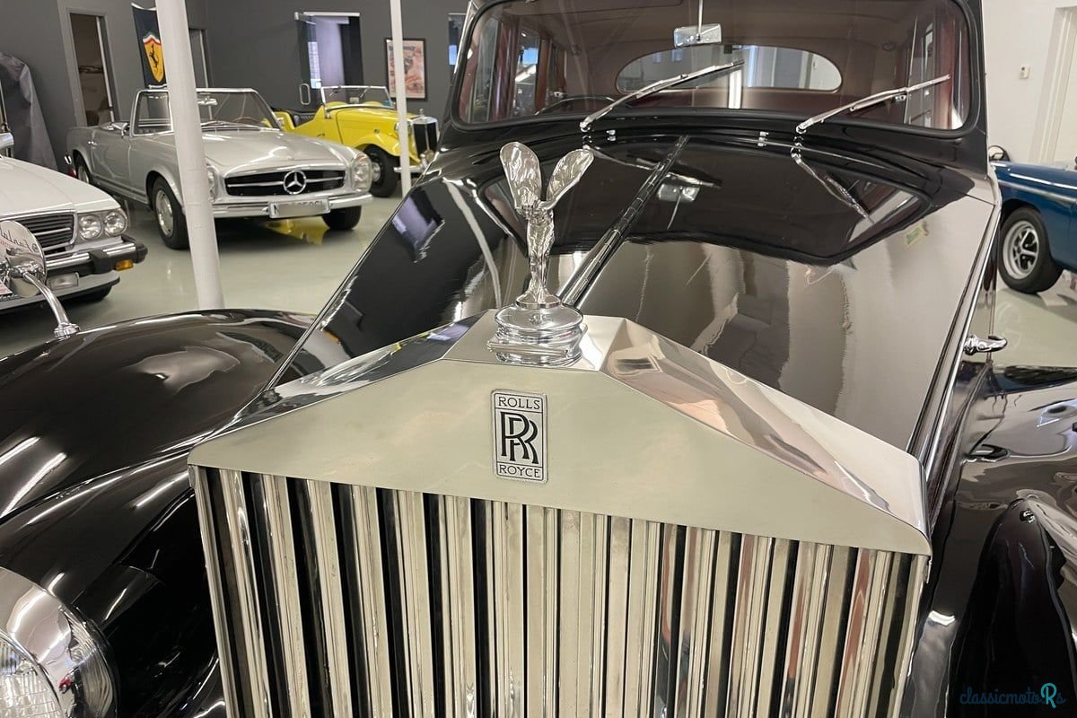 1957' Rolls-Royce Silver Wraith photo #4