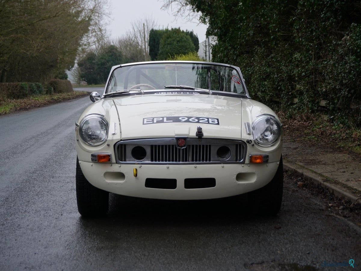 1964' MG MGB photo #2