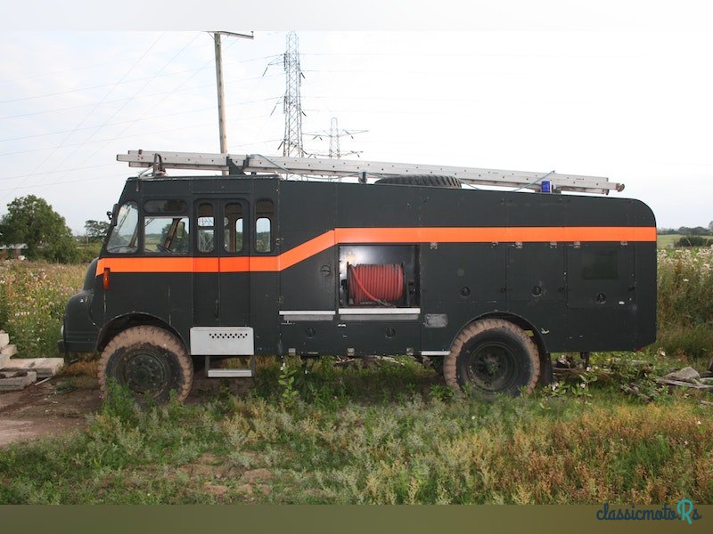 1957' Bedford Green Goddess photo #1