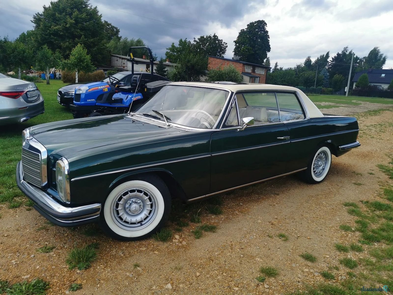 1972' Mercedes-Benz W114 photo #1