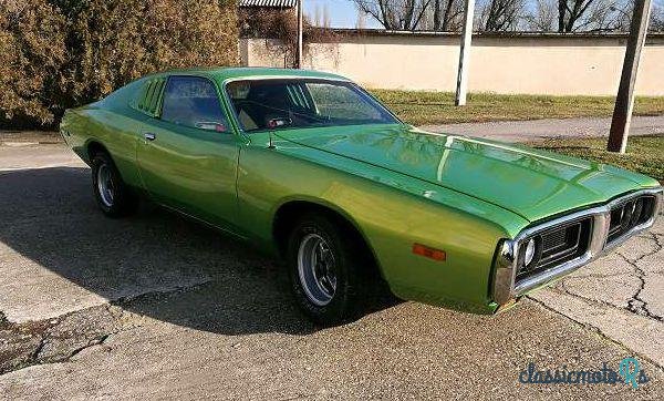 1974' Dodge Charger photo #4