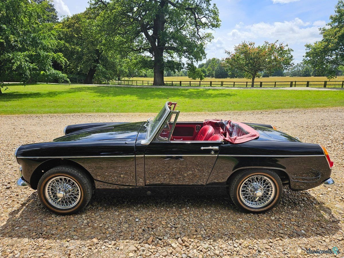 1965' MG Midget photo #2