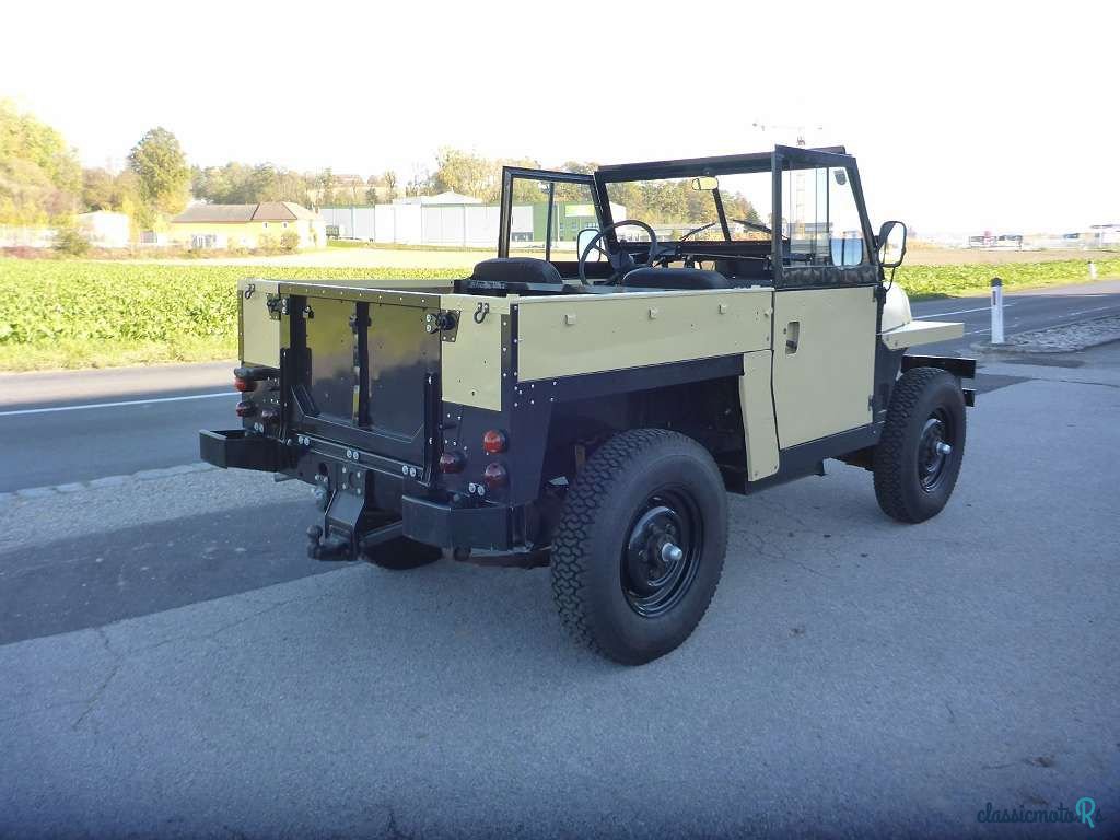 1970' Land Rover Defender photo #3