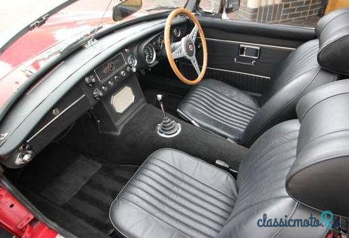 1970' MG Mgb Roadster photo #2