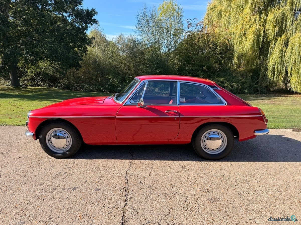 1966' MG MGB photo #2