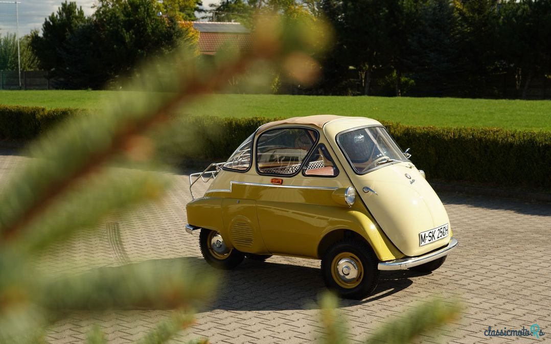 1955' BMW Isetta photo #1