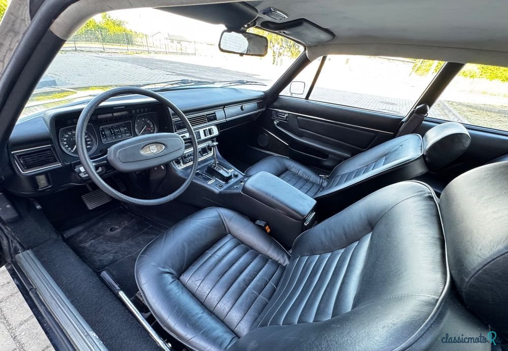 1976' Jaguar XJS photo #6