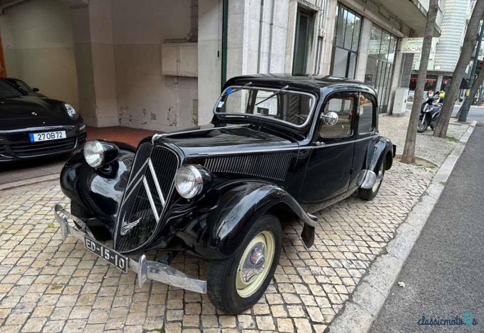 1948' Citroen 11 photo #3