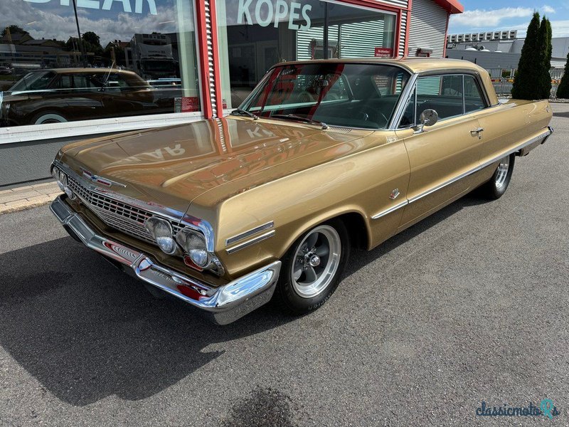 1963' Chevrolet Impala photo #2