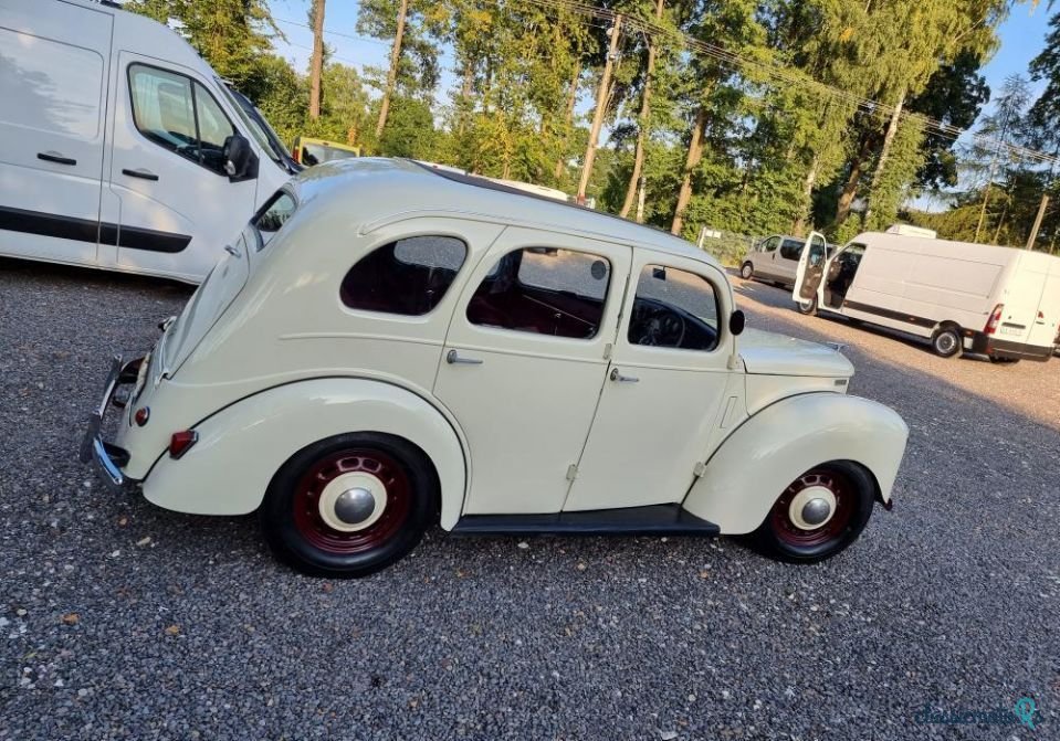 1949' Ford Prefect photo #3