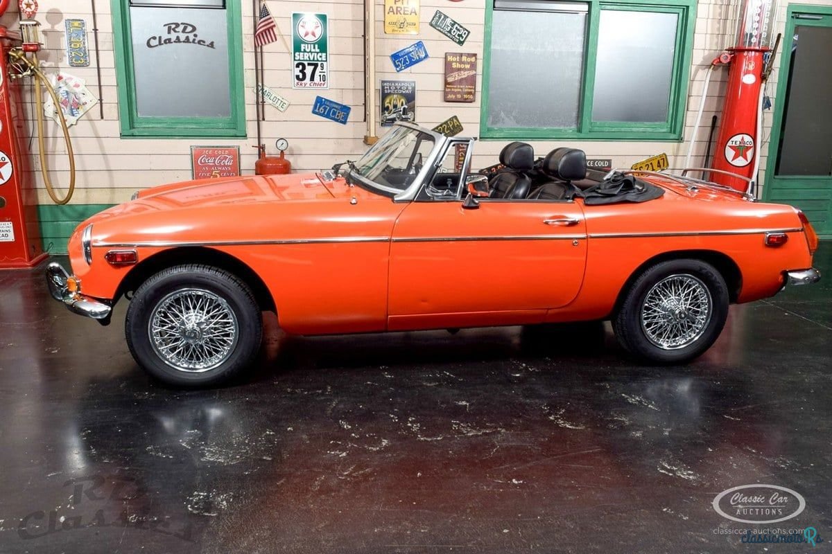 1980' MG Roadster photo #2