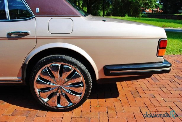 1989' Rolls-Royce Silver Spur photo #3